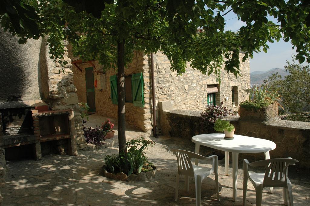 Montsonis Casa Con Chimenea Y Vista Al Valle - Cal Valeriet מראה חיצוני תמונה