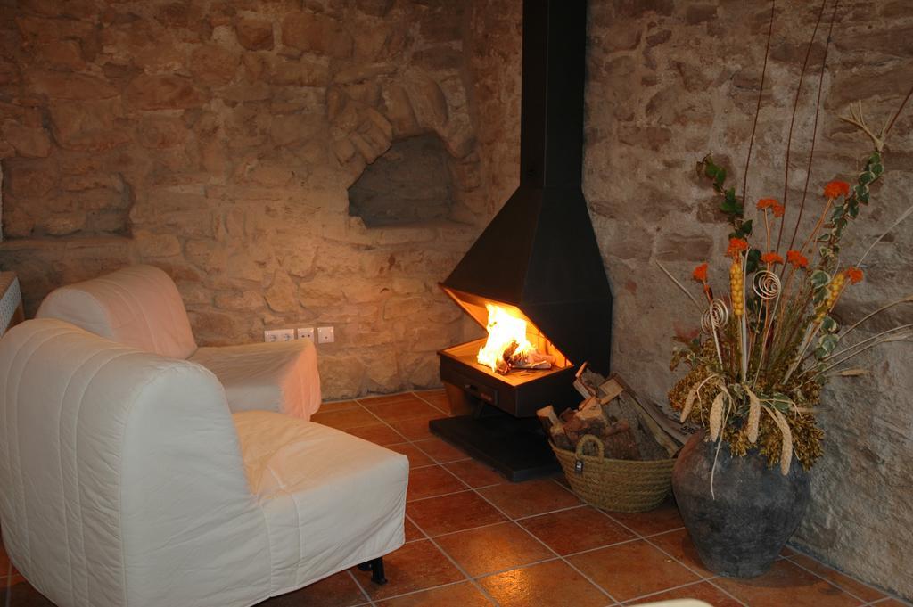 Montsonis Casa Con Chimenea Y Vista Al Valle - Cal Valeriet מראה חיצוני תמונה